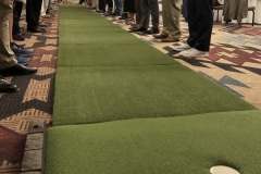 auction-putt-3